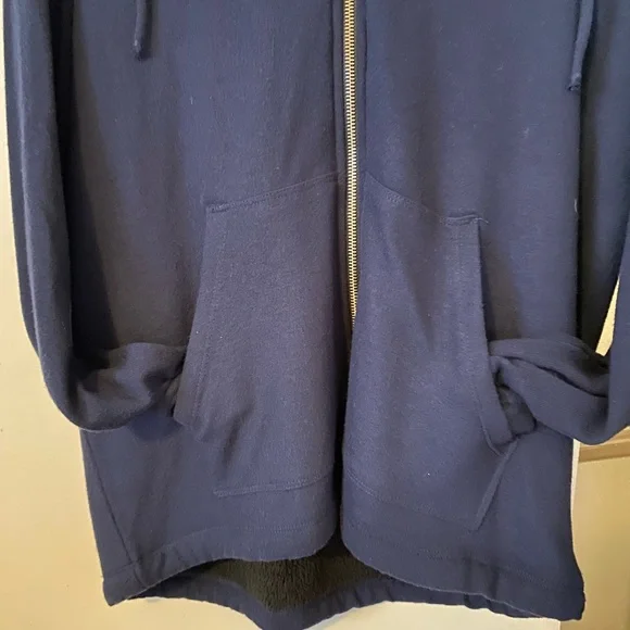 NWT luxurious hoodie by Velvet - Picture 13 of 13